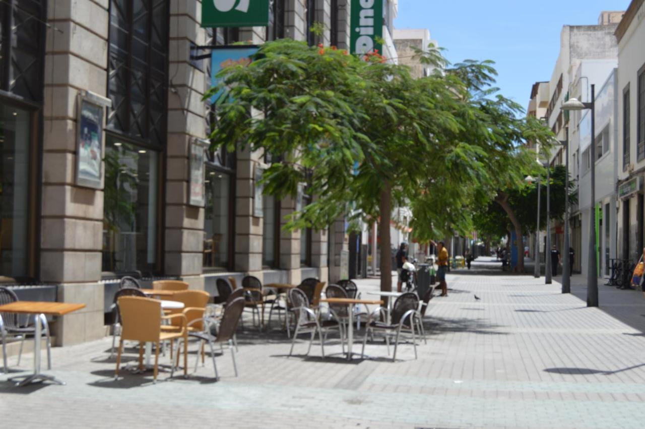 Bright, Modern Apartment In The Heart Of Arrecife Екстериор снимка