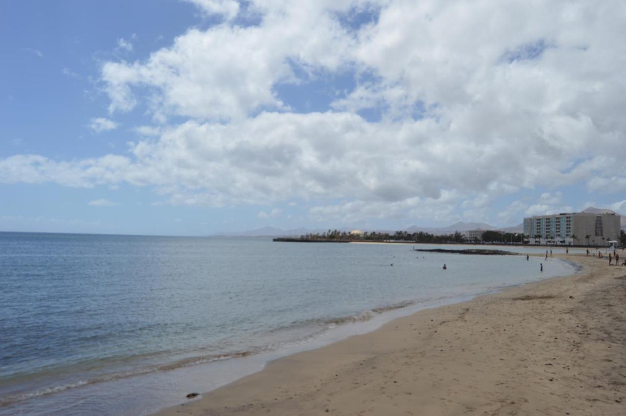 Bright, Modern Apartment In The Heart Of Arrecife Екстериор снимка