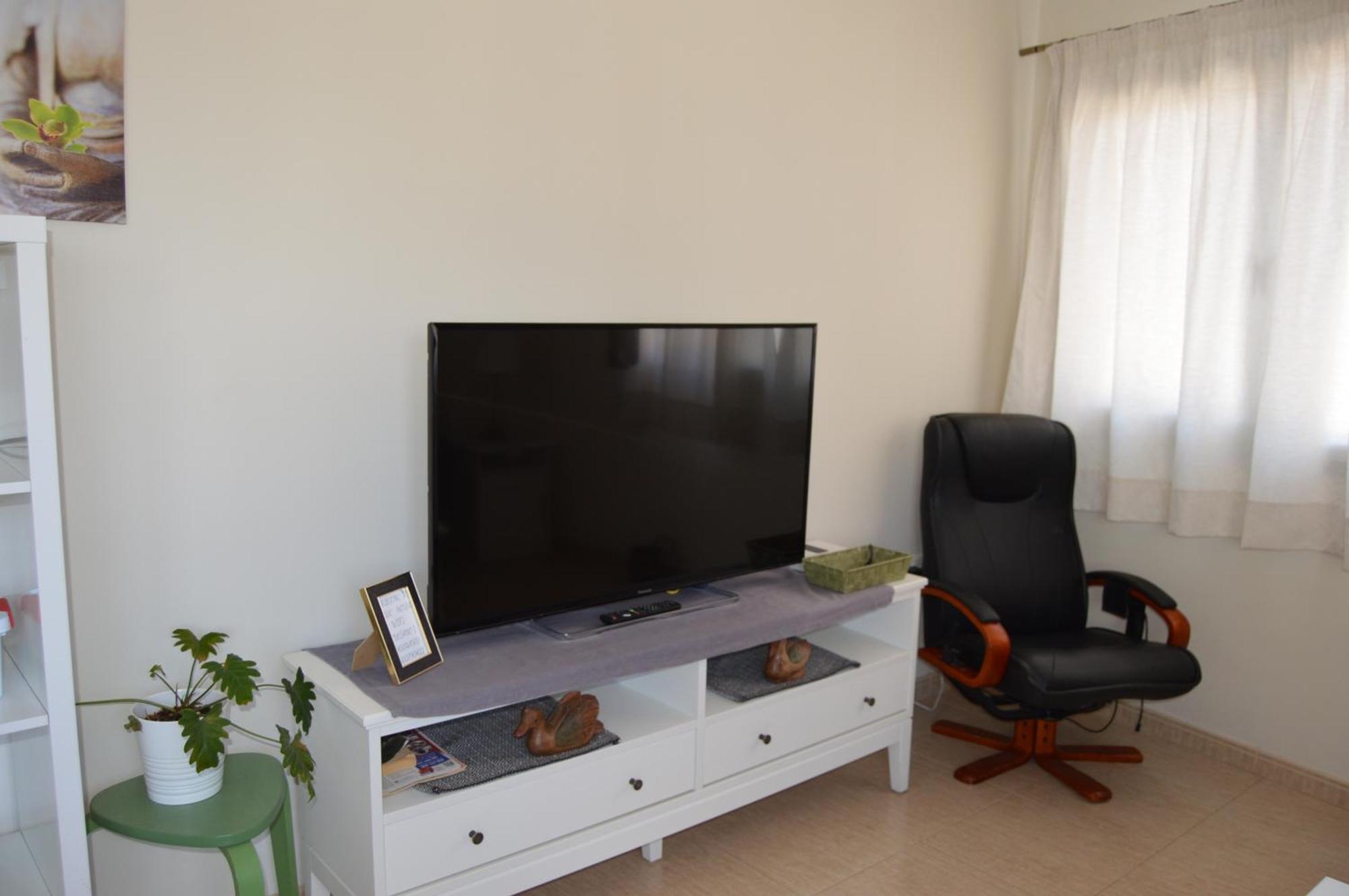 Bright, Modern Apartment In The Heart Of Arrecife Екстериор снимка